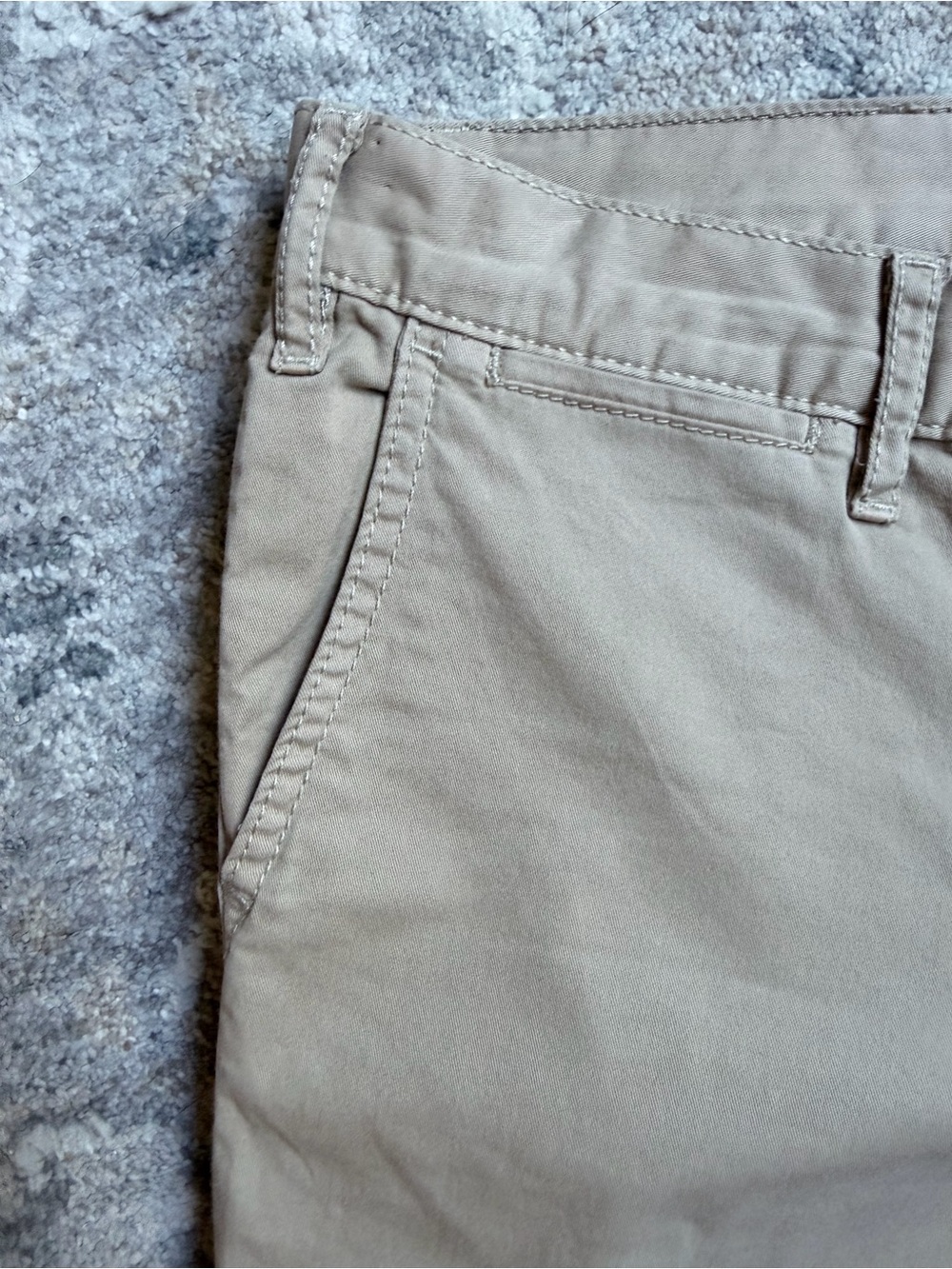Tory Burch Men's Slim Straight Chinos in Light Khaki - Picture 4 of 5